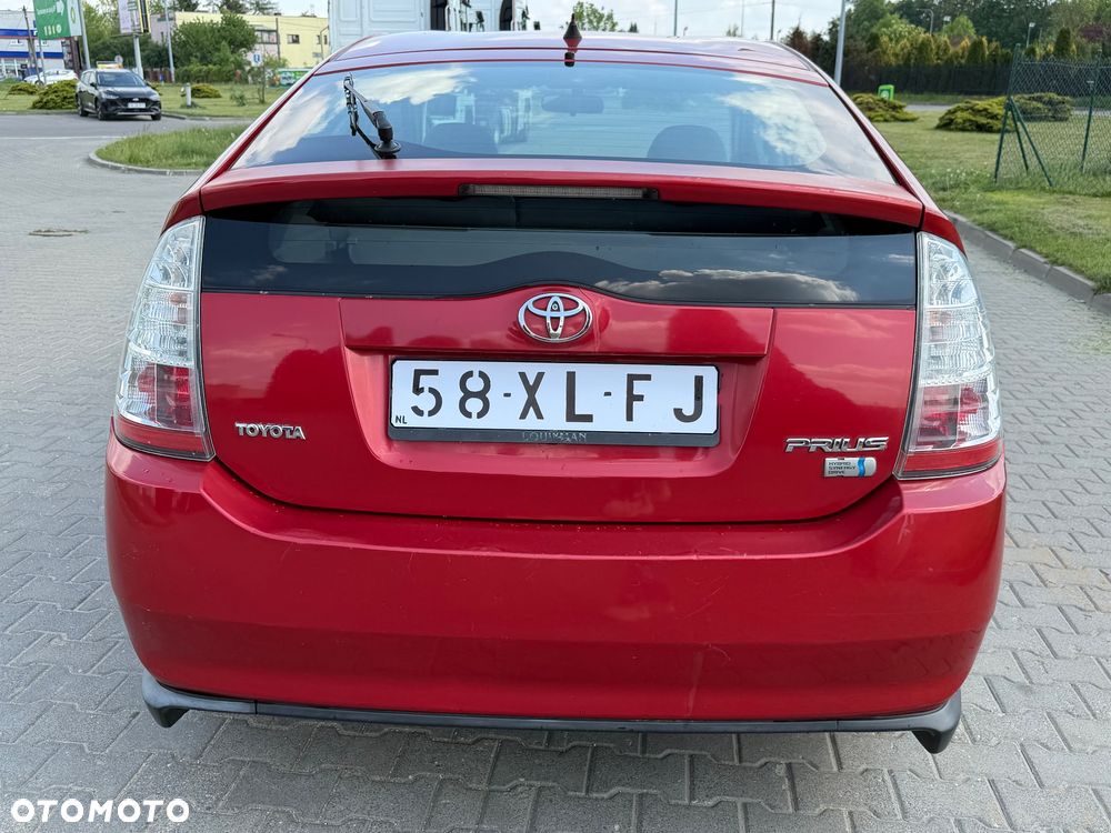 Toyota Prius 1.5 VVT-i Sol - 6