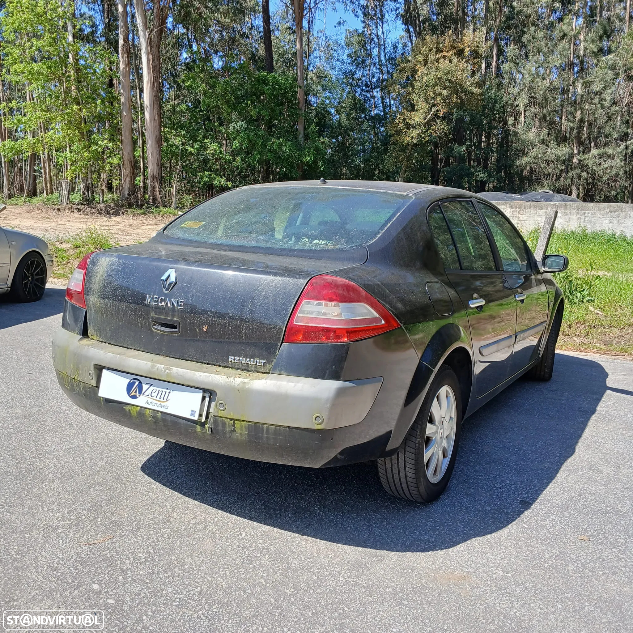 RENAULT MEGANE II SEDÁN 1.9 DCI de 2007 - Peças Usadas (9893) - 4