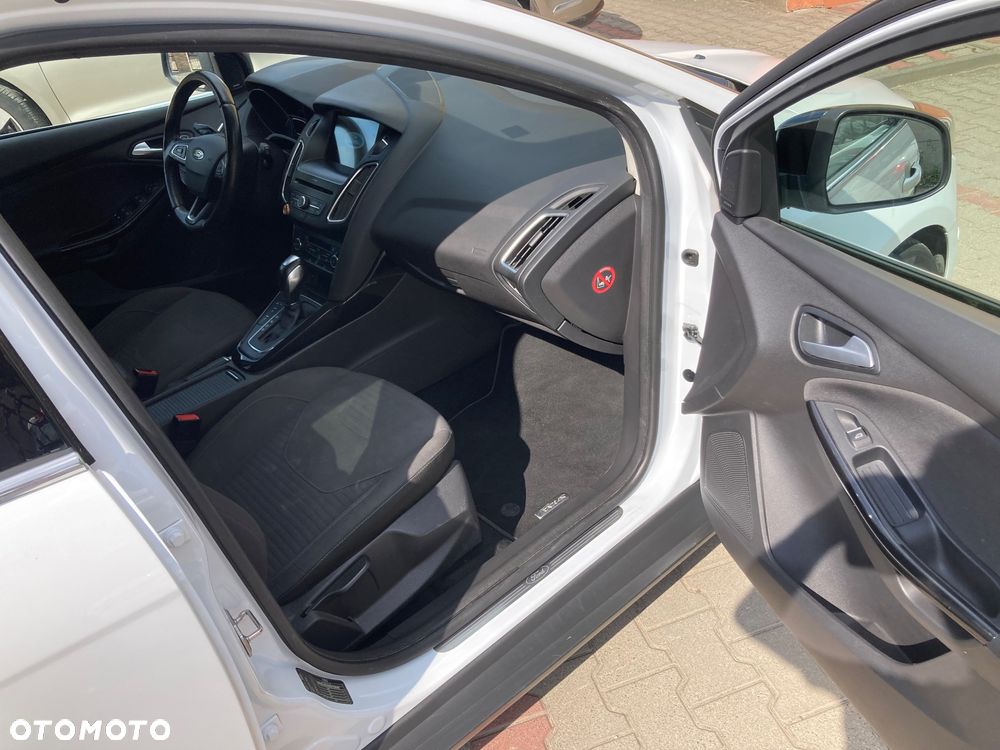 Ford Focus 1.5 EcoBoost Start-Stopp-System Titanium - 4