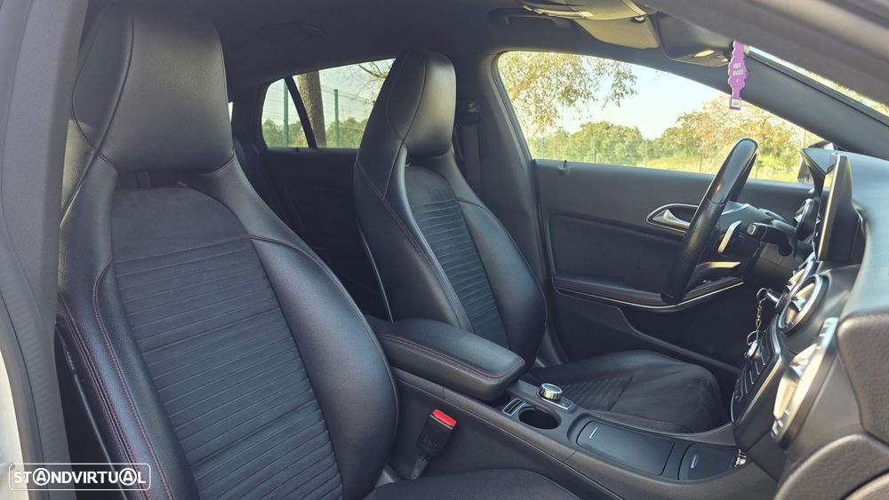 Mercedes-Benz CLA 220 (CDI) d 7G-DCT AMG Line - 13