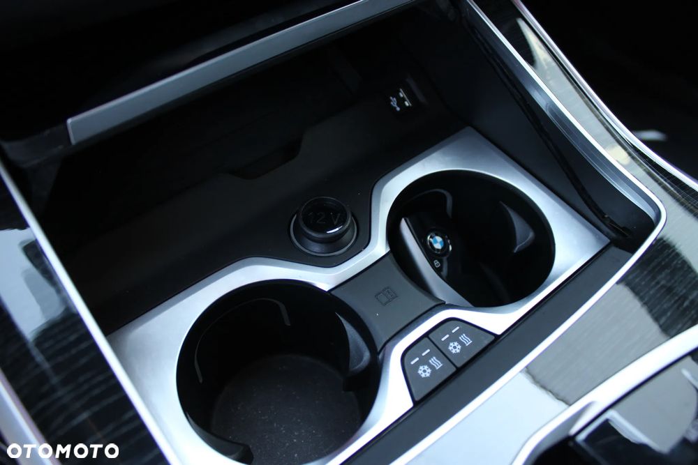 BMW X7 xDrive40d mHEV sport - 23