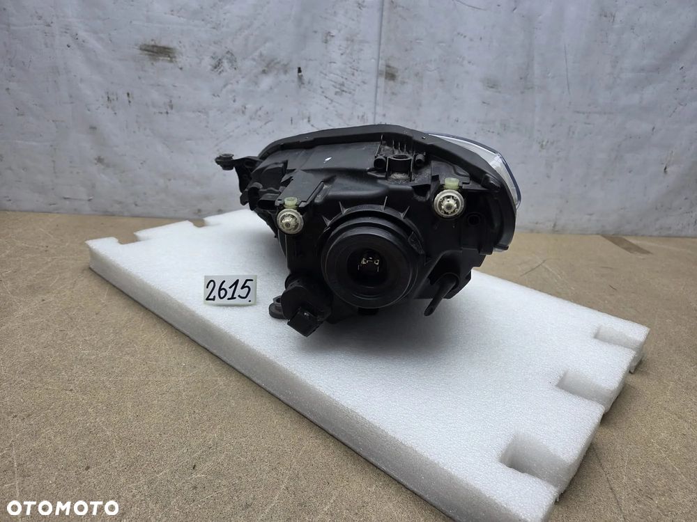 Volkswagen UP  lift 16-23r  1S1941016AA lampa prawy przód przednia - 5
