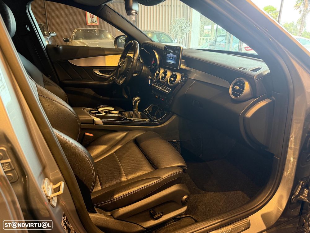 Mercedes-Benz A 180 CDI AMG Line - 30