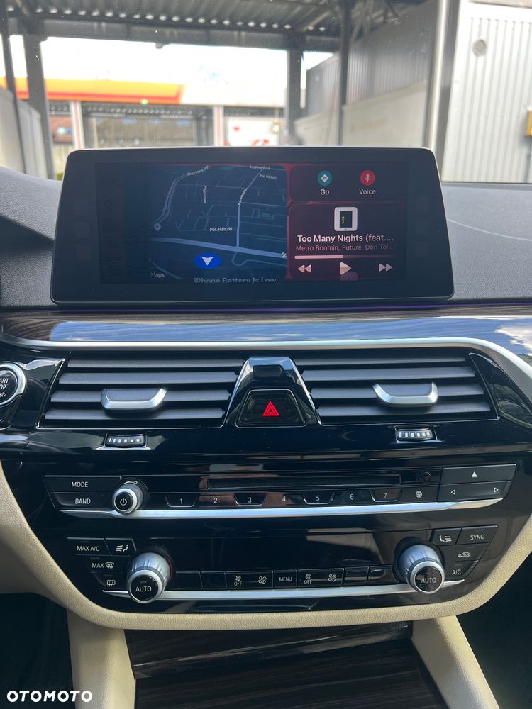 BMW Seria 5 530i Sport Line - 10