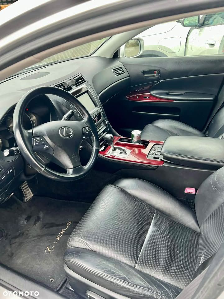 Lexus GS 450h - 15