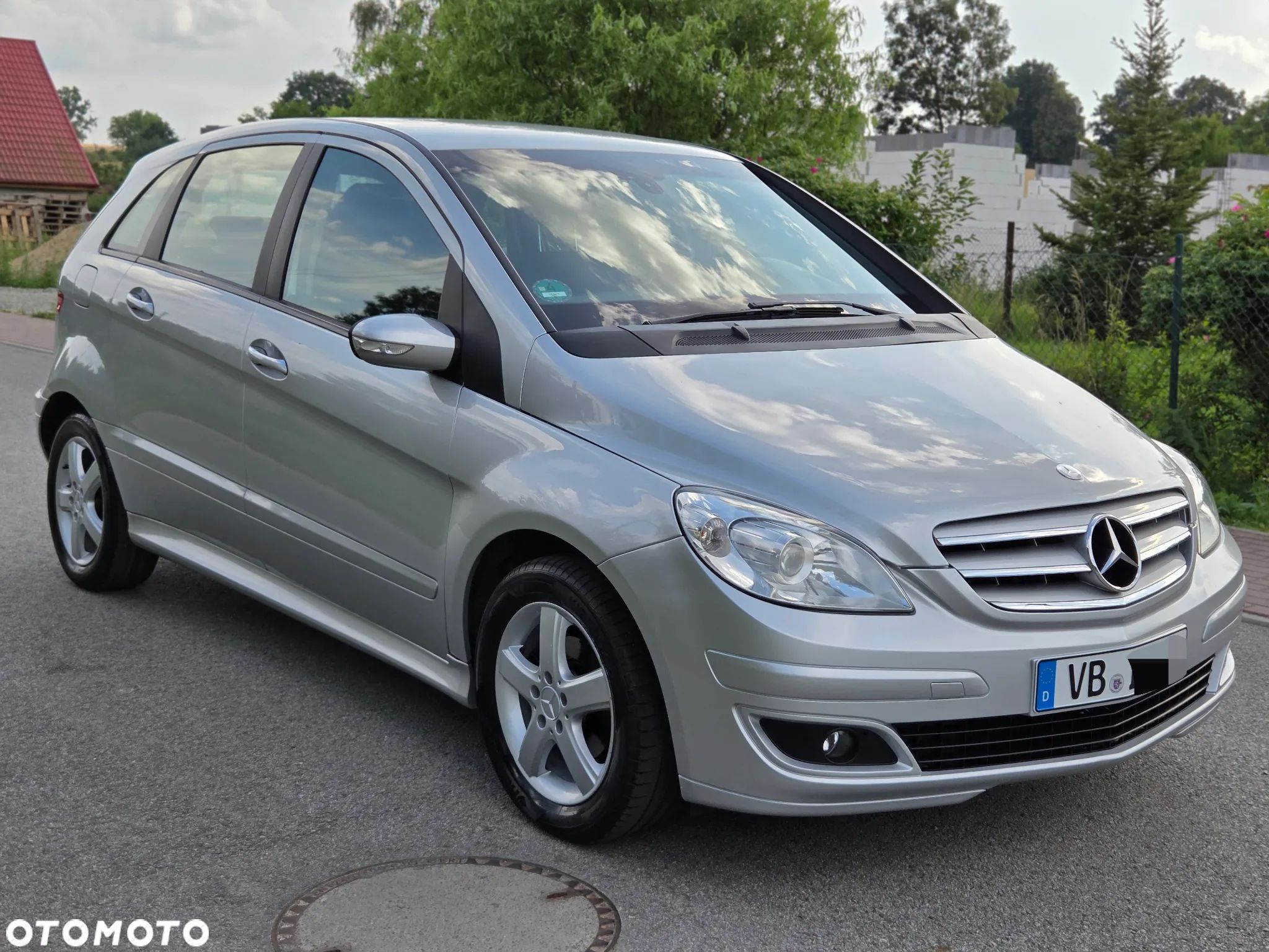 Mercedes-Benz Klasa B 160 BlueEFFICIENCY SPORT EDITION - 1