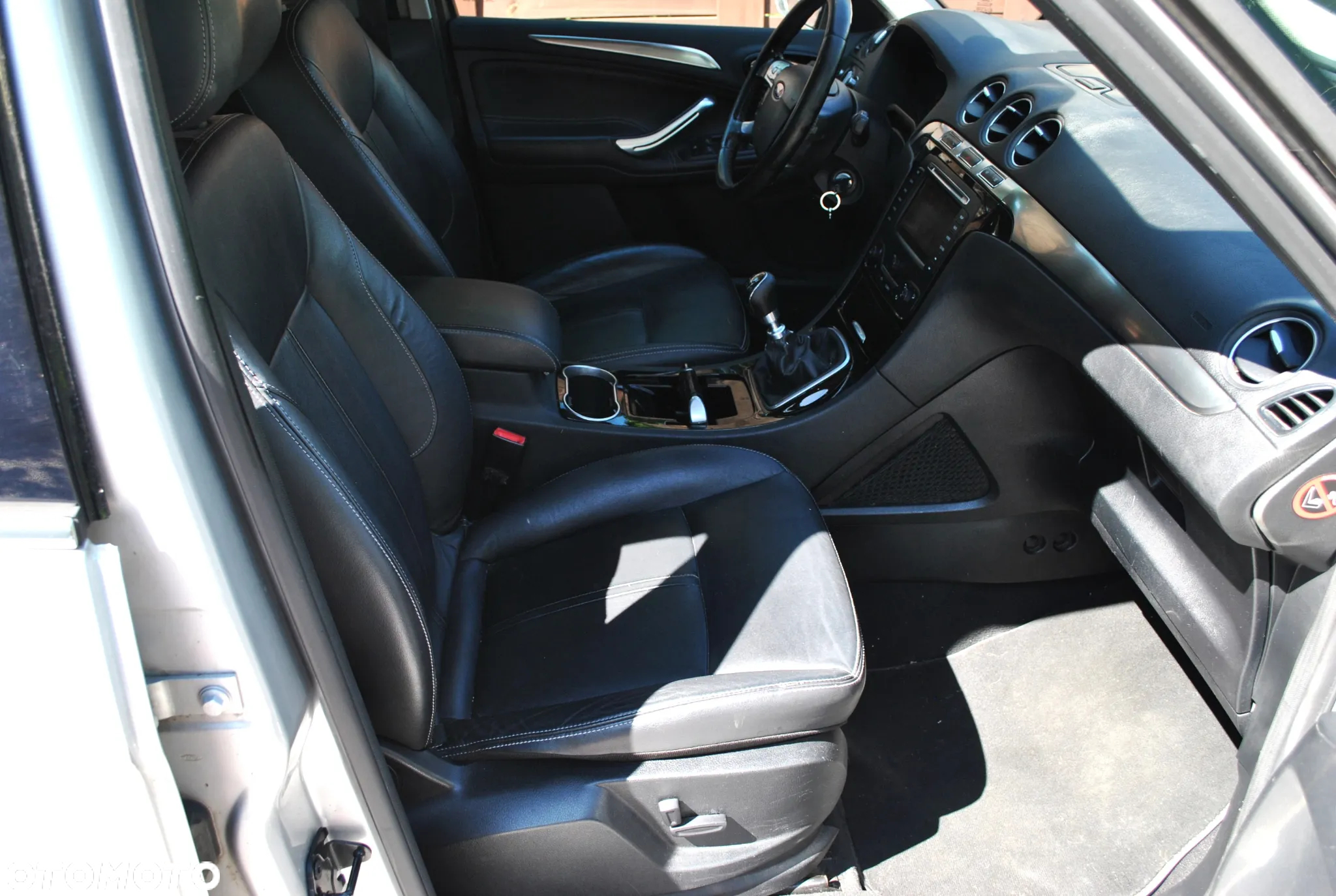 Ford S-Max 1.6 TDCi DPF Titanium - 14