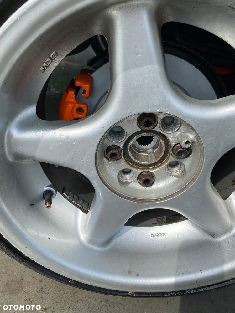 BMW Seria 3 325i - 4