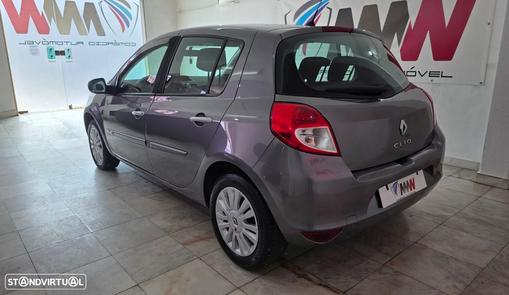Renault Clio 1.2 16V Fairway - 6