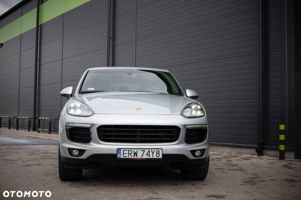 Porsche Cayenne Platinum Edition - 20