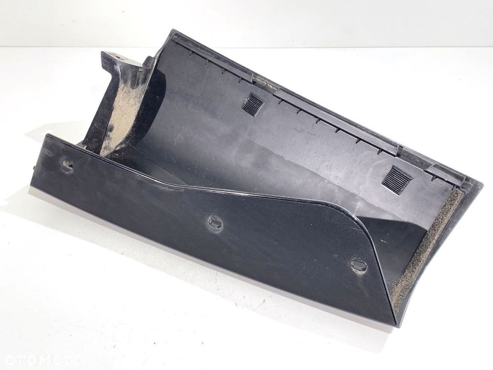 NAKŁADKA OSŁONA LISTWA SŁUPKA PRAWY TYŁ  SKODA YETI (5L) 2009 - 2017 1.4 TSI 90 kW [122 KM] - 5