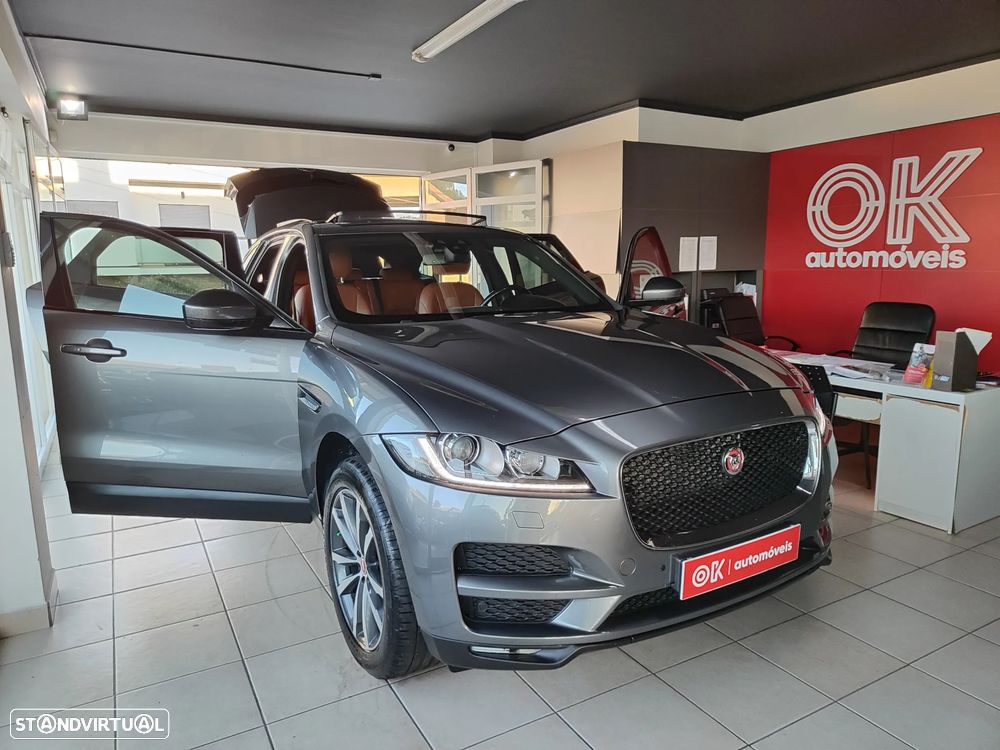 Jaguar F-Pace 20d Aut. R-Sport - 19