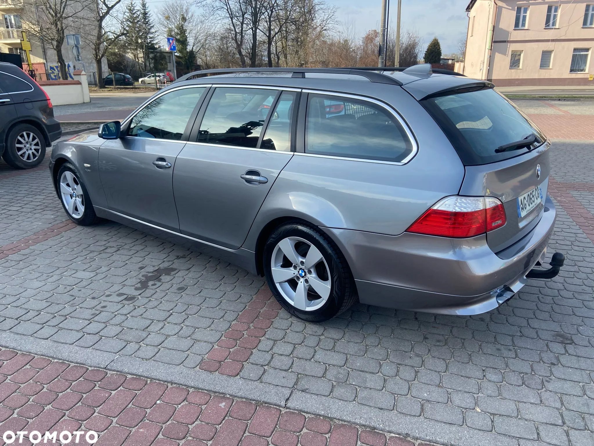 BMW Seria 5 525d xDrive Touring Edition Exclusive - 24