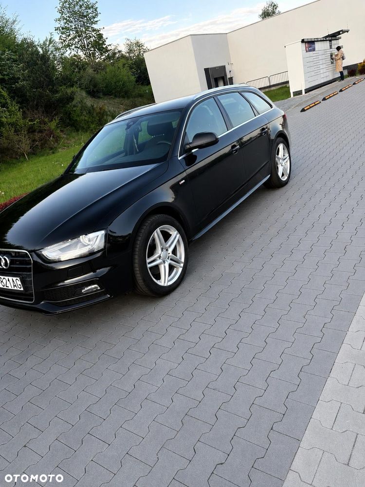 Audi A4 Avant - 1