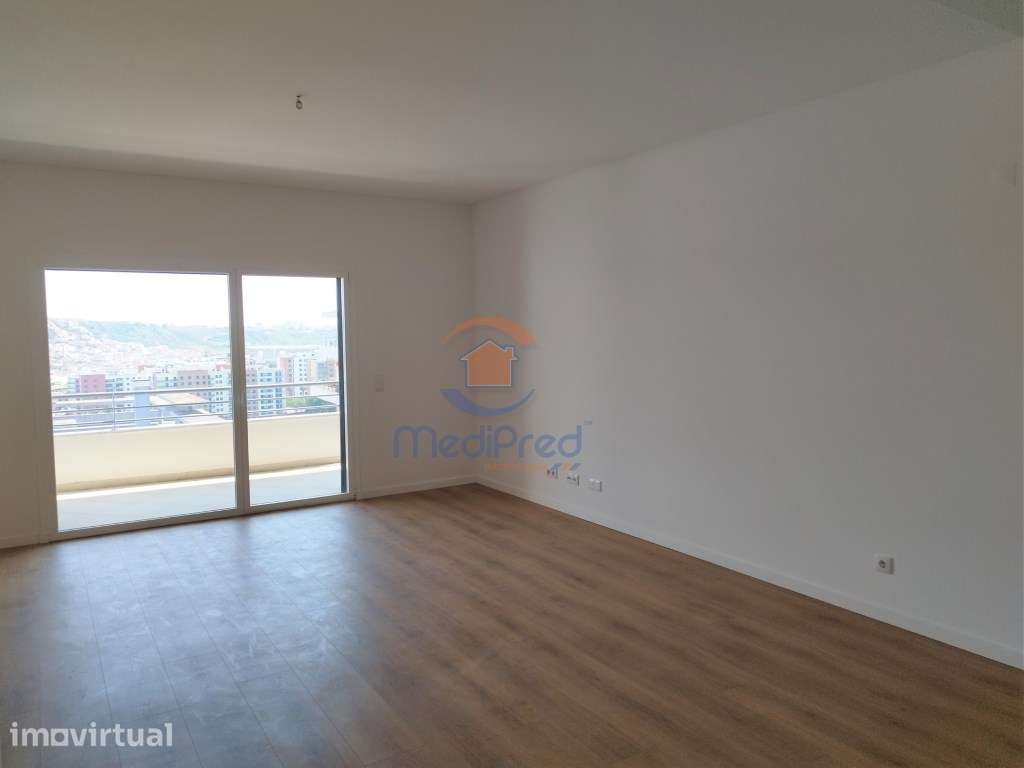 Duplex T3+1 com TERRAÇO de 103 m2 | Colinas do Cruzeiro, Odivelas - Grande imagem: 3/42