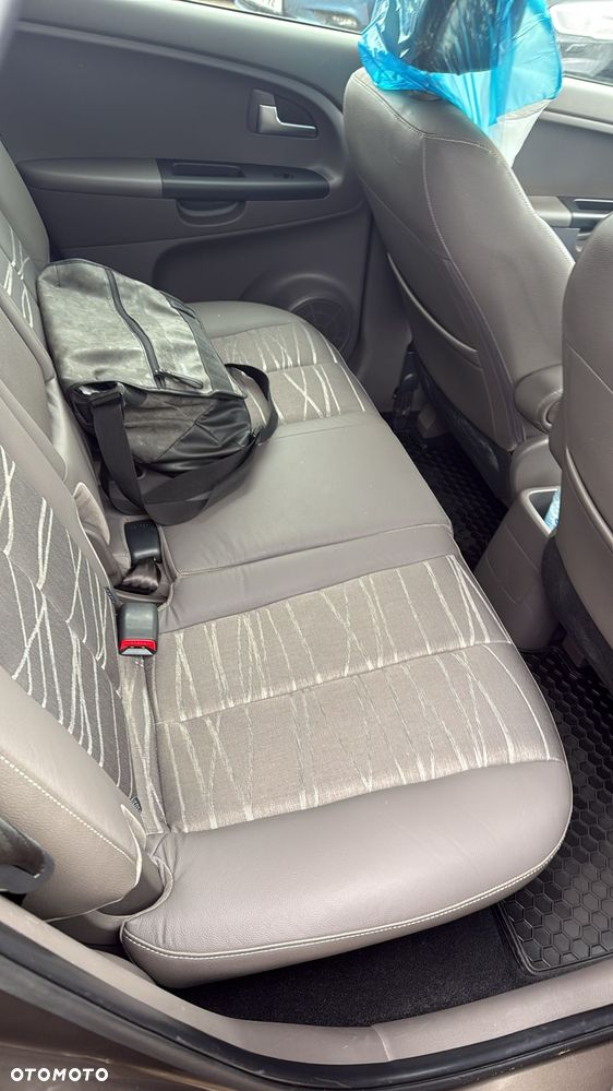 Hyundai i30 1.6 Premium EU5 - 6