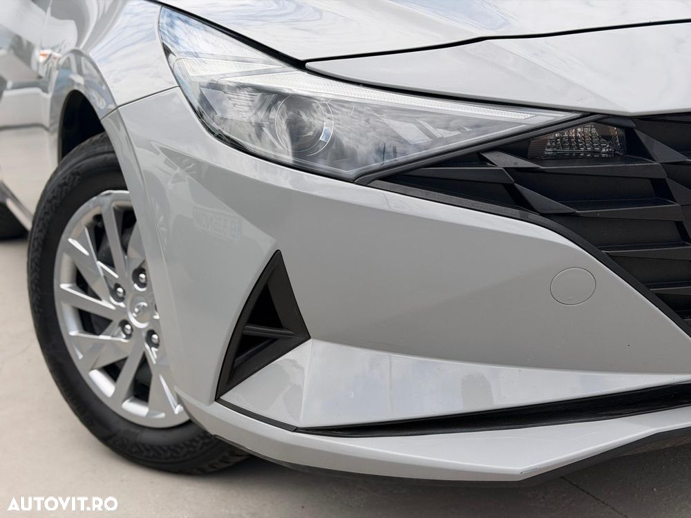 Hyundai Elantra 1.6 l 123 CP 6MT Comfort - 14