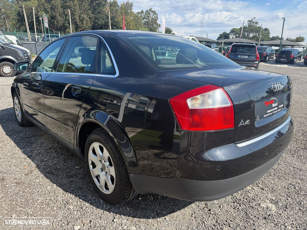 Audi A4 2001 photo 5