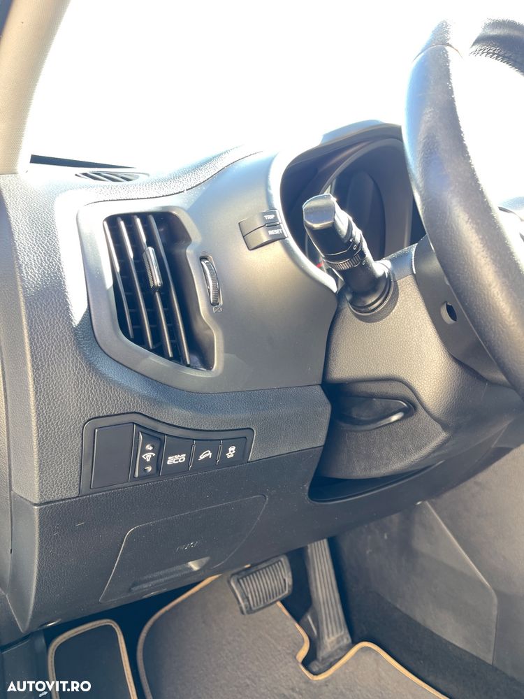 Kia Sportage - 30