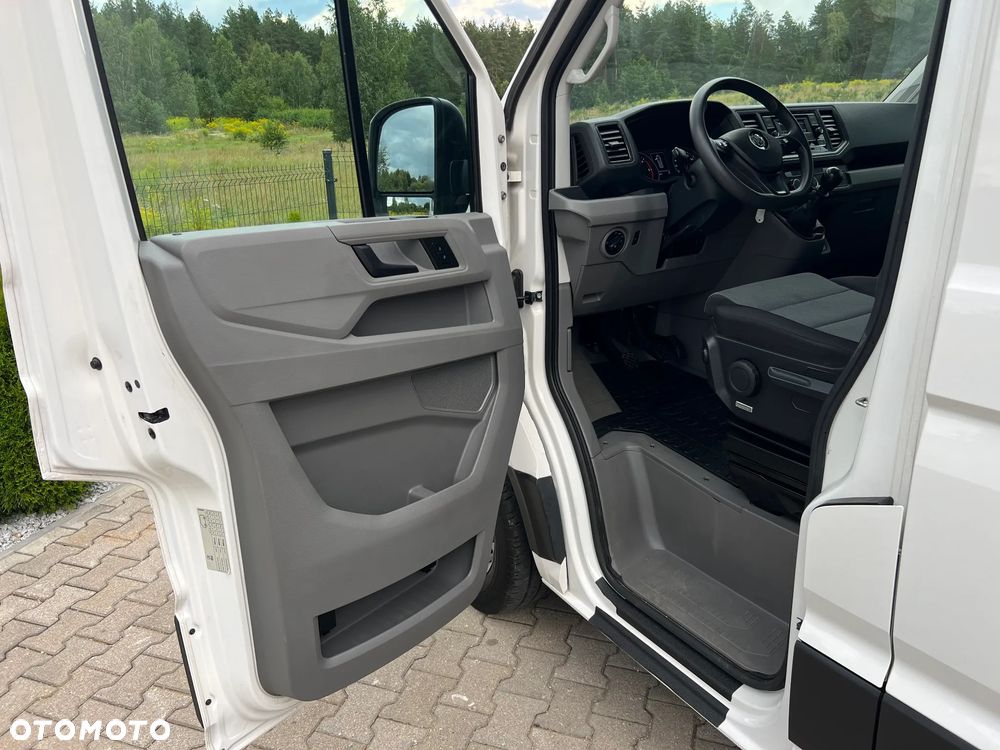 Volkswagen CRAFTER 35 - 20