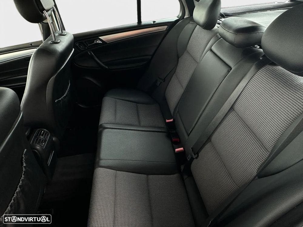 Mercedes-Benz C 220 CDi Avantgarde - 12