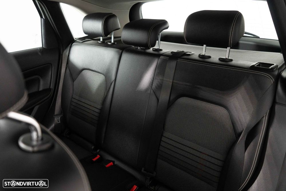 Mercedes-Benz B 180 d Style - 11