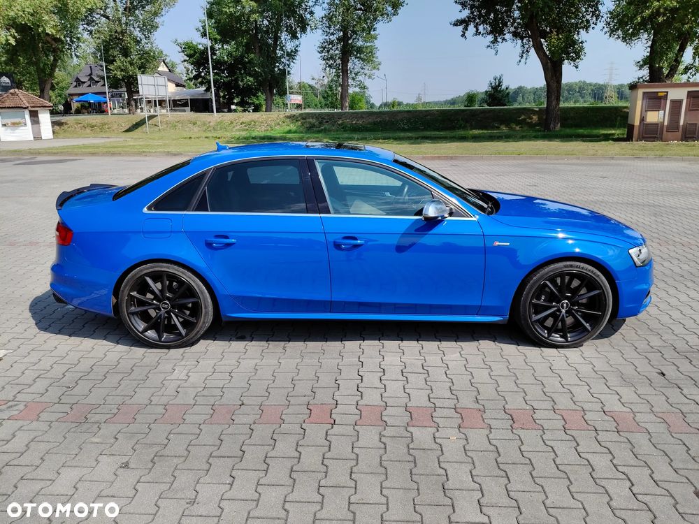 Audi S4 Limousine - 4