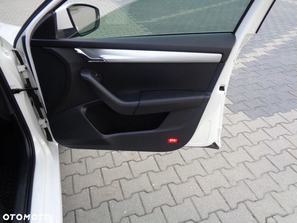 Skoda Octavia 2.0 TDI Ambition - 29