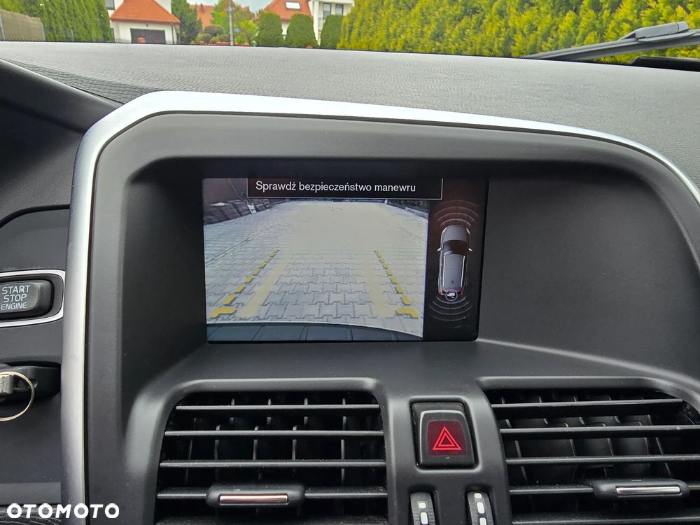 Volvo XC 60 D3 Momentum - 29
