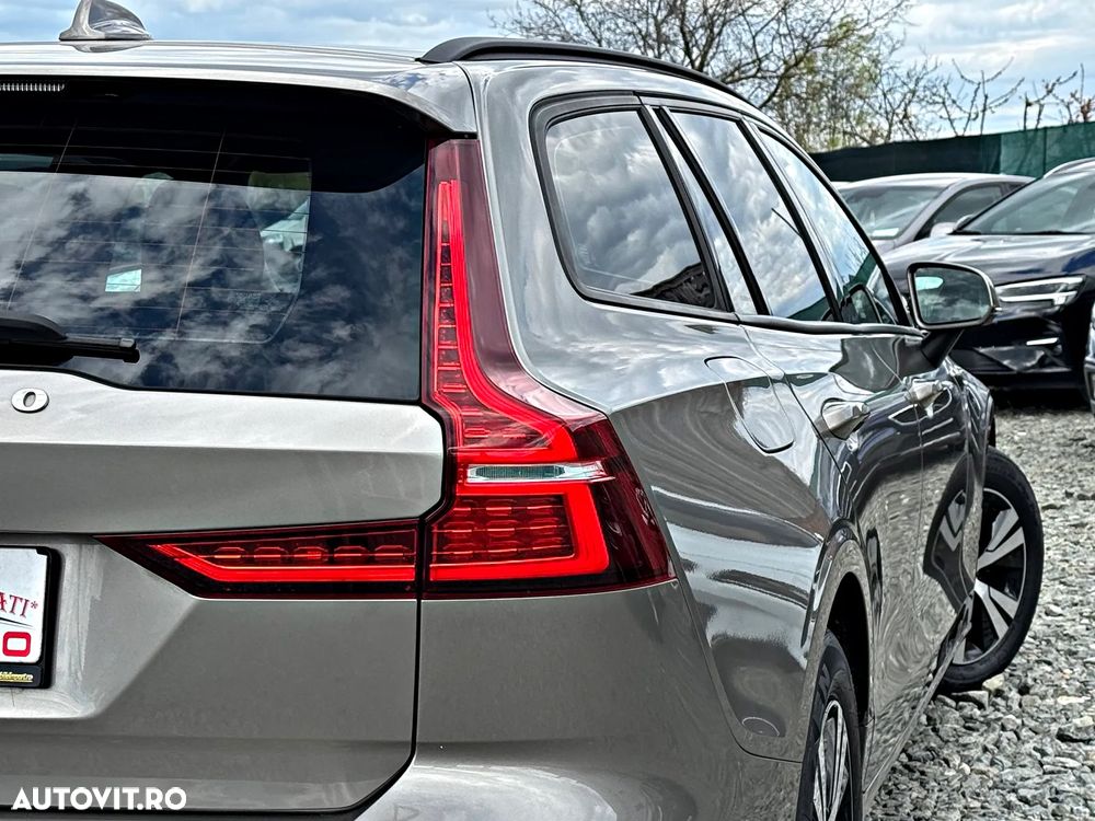 Volvo V60 D3 Geartronic Momentum - 34