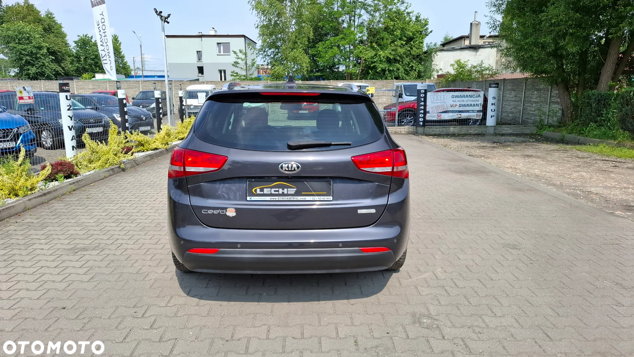 Kia Ceed - 27