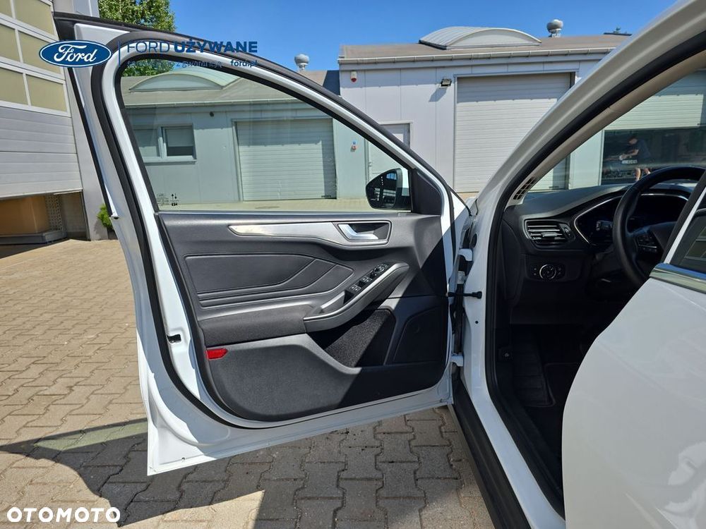 Ford Focus - 22