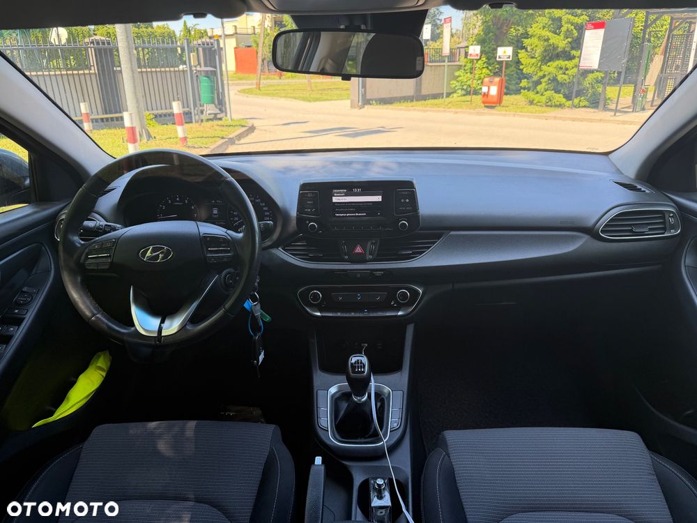 Hyundai i30 1.4 Classic + - 16