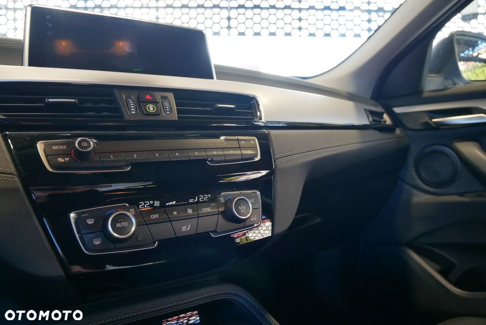 BMW X2 xDrive25e Advantage Plus - 25