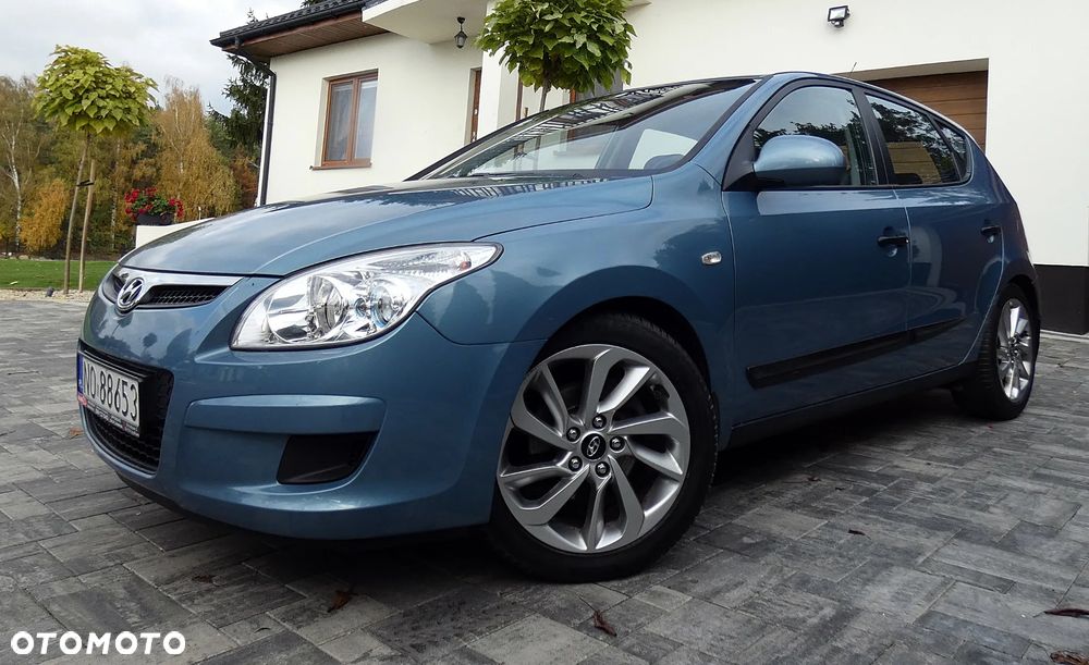 Hyundai i30 1.4 Comfort World Cup - 25