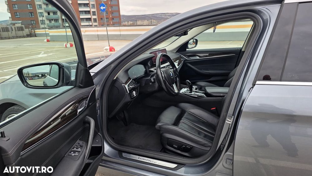 BMW Seria 5 520d Aut. Luxury Line - 22
