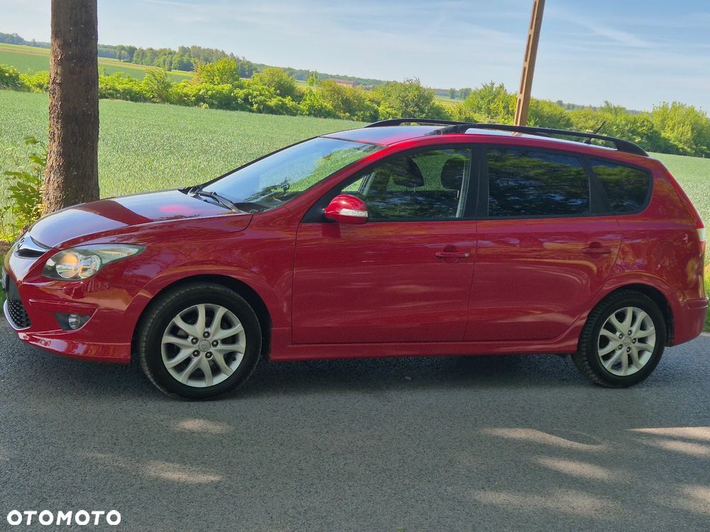 Hyundai i30 i30cw 1.6 Edition Plus - 14