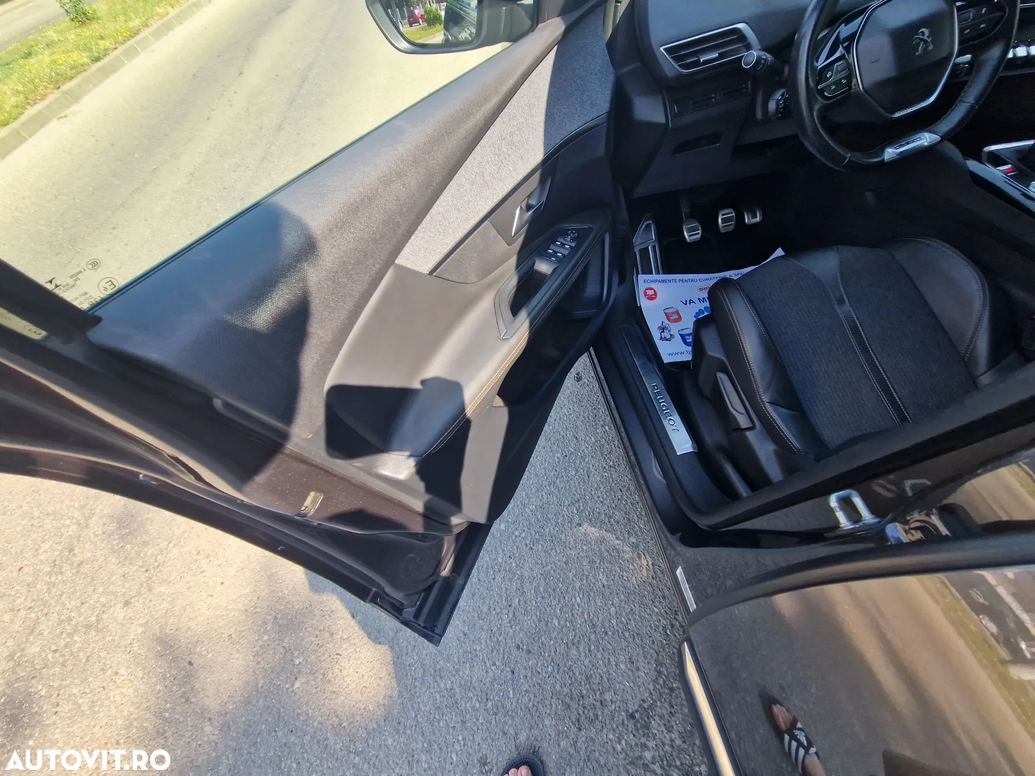 Peugeot 3008 1.2 PureTech Turbo S&S GT-Line - 11