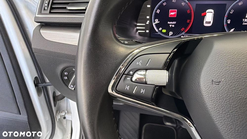 Skoda Superb 2.0 TDI SCR Style DSG - 24