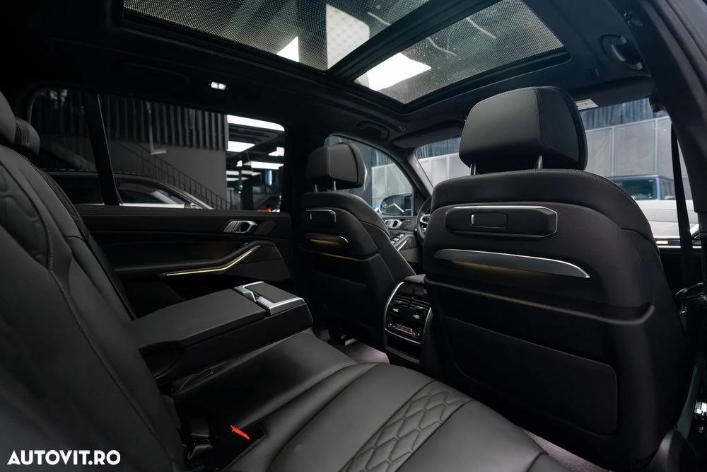 BMW X7 M60i xDrive - 8