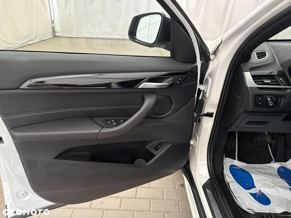BMW X1 - 11