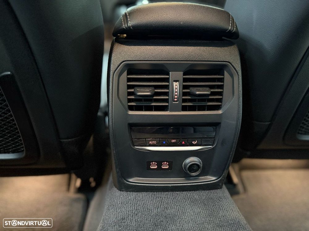 BMW 320 d Pack M Auto - 19