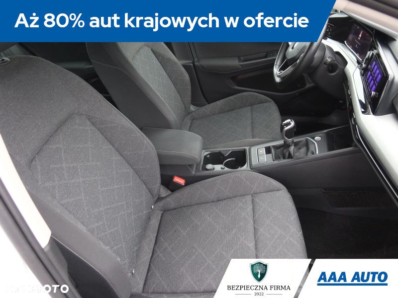 Volkswagen Golf - 10