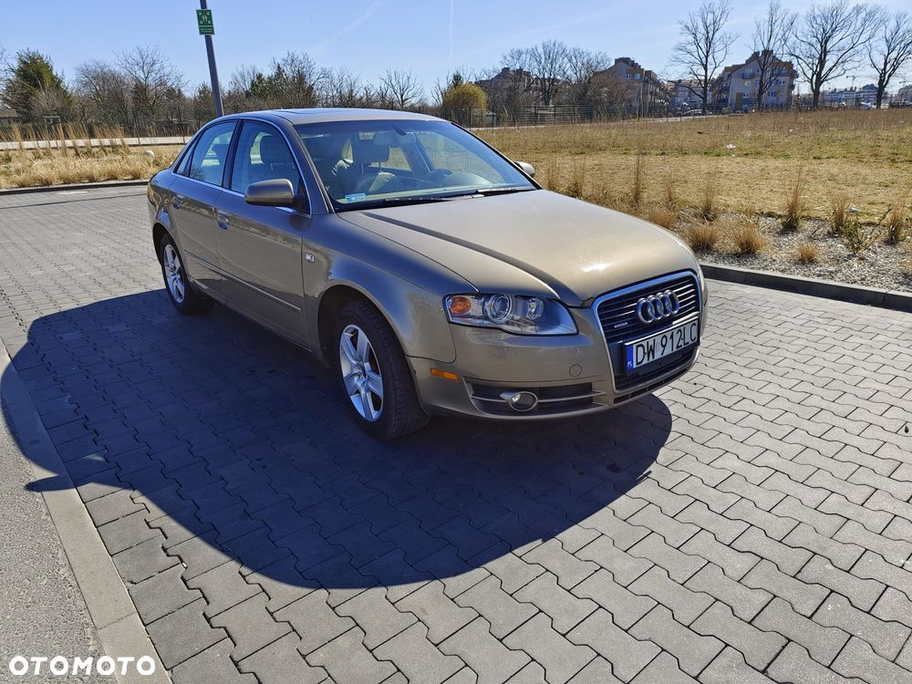 Audi A4 Limousine 2.0 T FSI multitronic - 2
