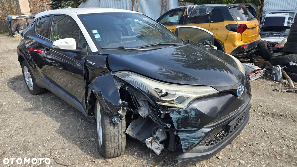 Toyota C-HR Style Selection - 2