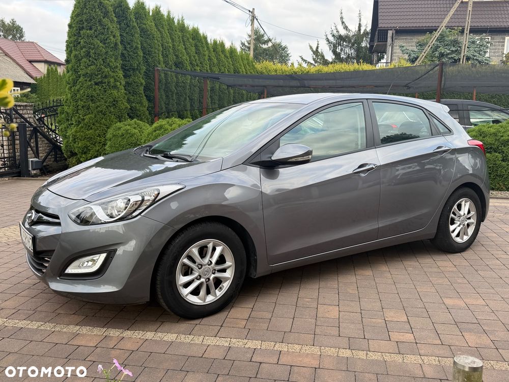 Hyundai i30 i30cw 1.6 Automatik Trend - 2