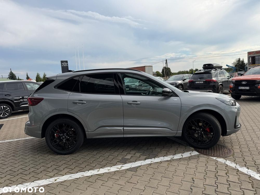Ford Kuga - 12