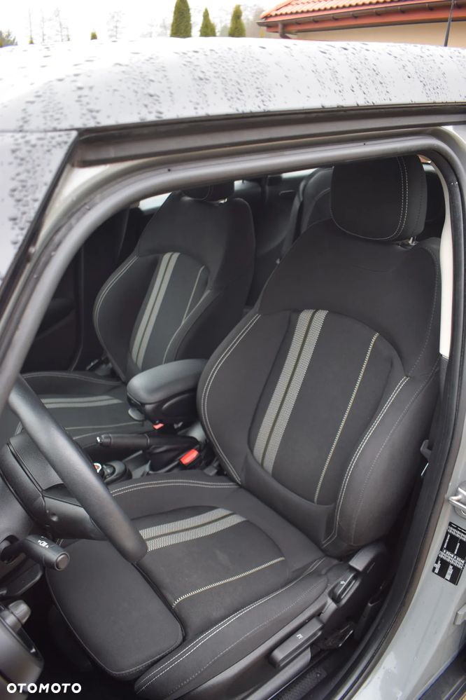 MINI Cooper S Standard - 10