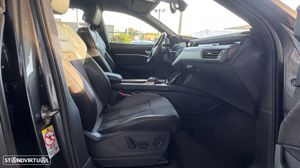 Audi e-tron Sportback 55 quattro S line - 54