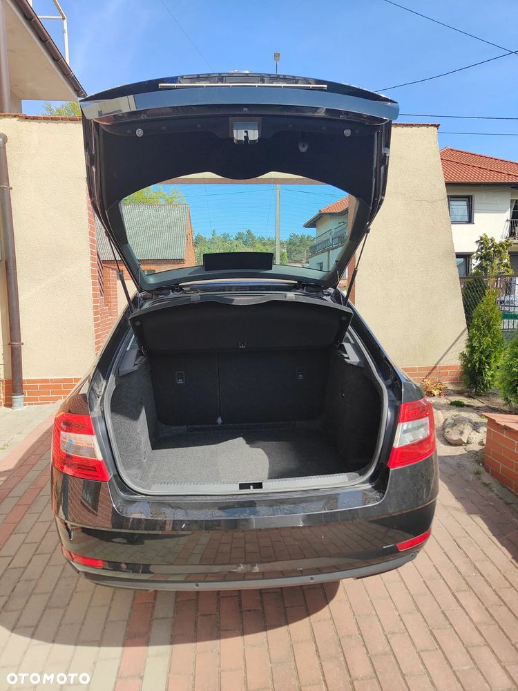 Skoda Octavia 1.4 TSI Active - 32